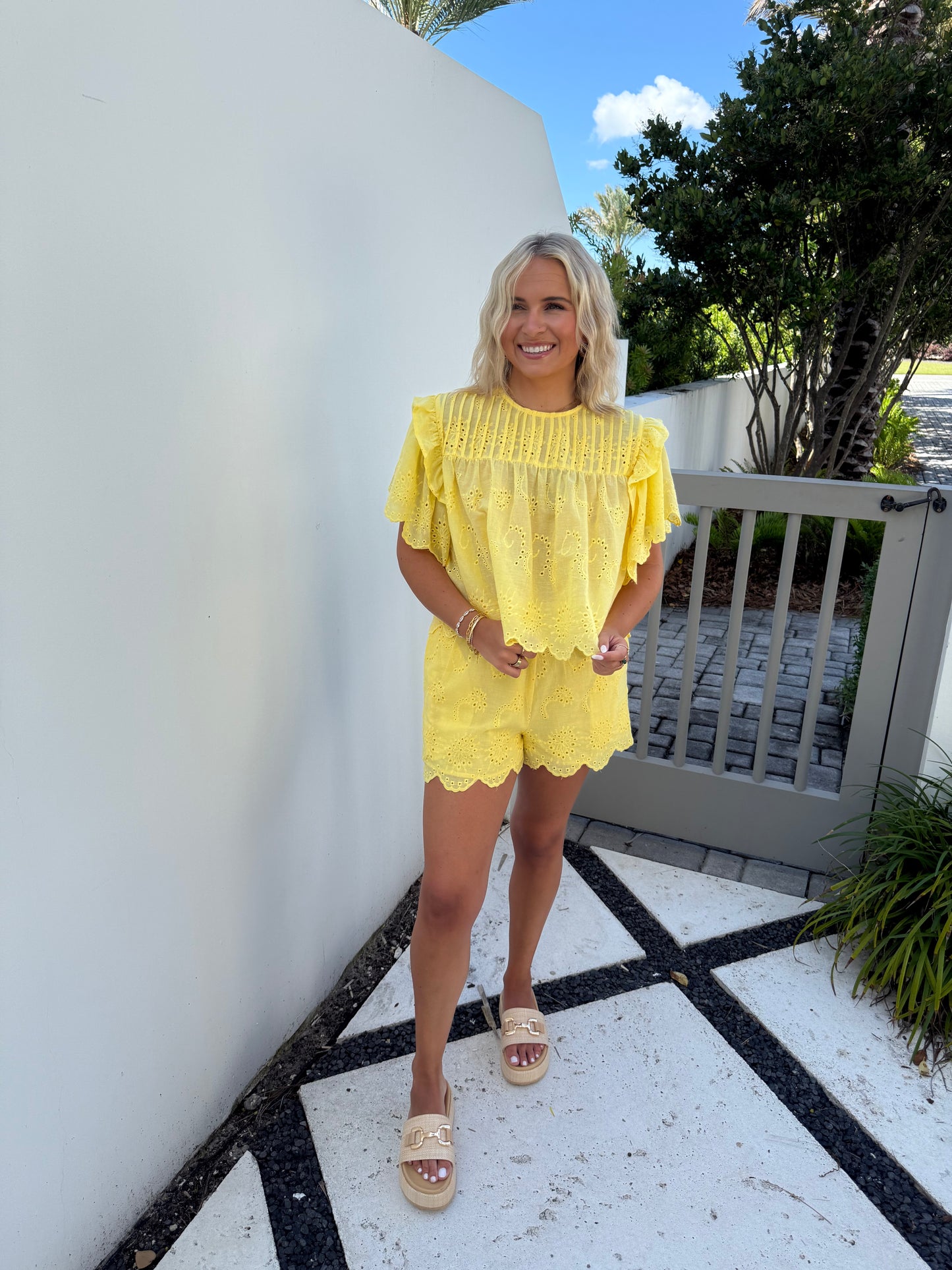 Yellow Eyelet Set